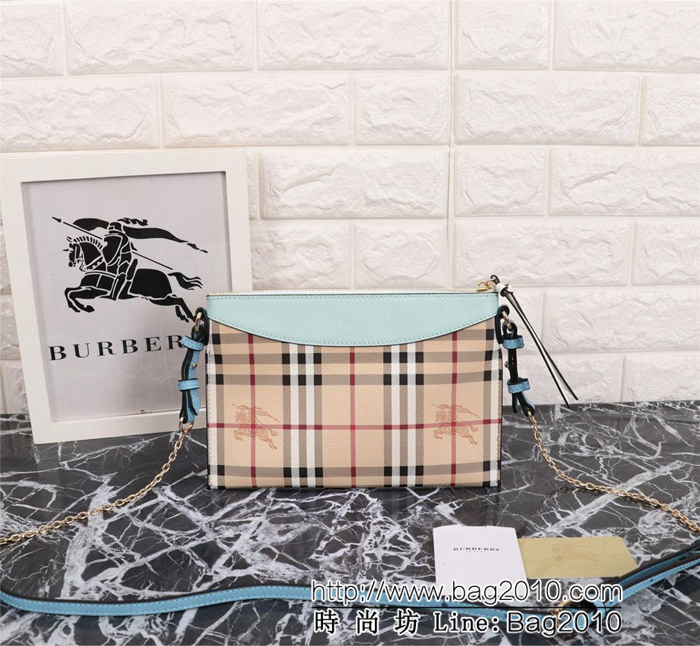 BURBERRY巴寶莉 格紋輕便手拿包 可手攜亦可肩背 39526  Bhq1263